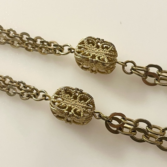 Vintage Emmons Gold Tone Tassel Pendant Chain Necklace - Picture 11 of 16